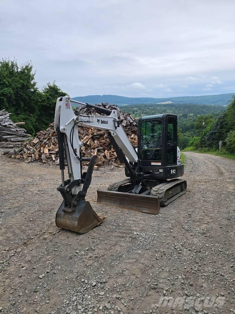 Bobcat E42 Mini rýpadlá < 7t