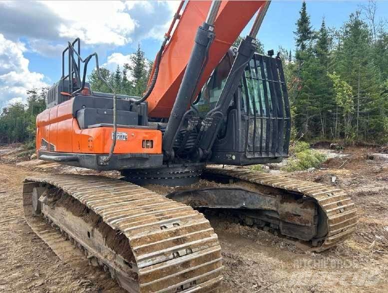 Doosan DX 350 LC Pásové rýpadlá