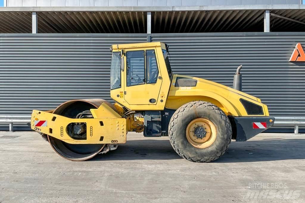 Bomag BW 213 DH-4 Ťahačové valce
