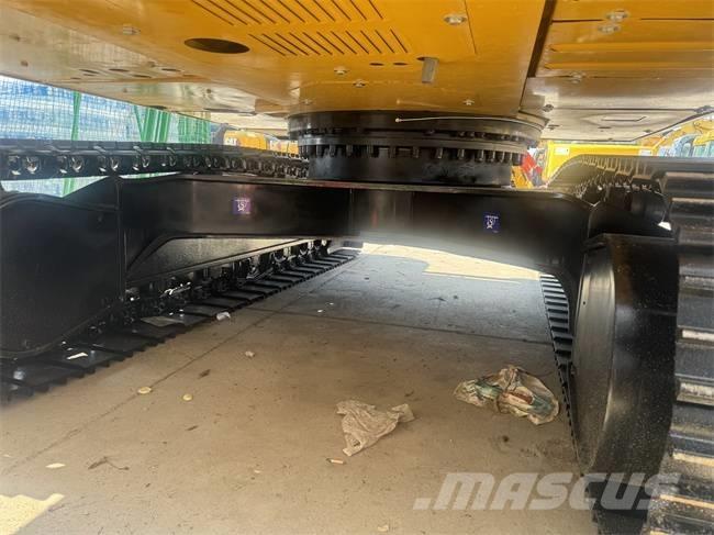 CAT 320 C L Pásové rýpadlá