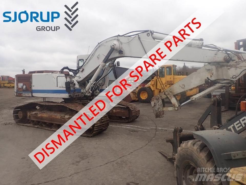 Liebherr R912 Traktory
