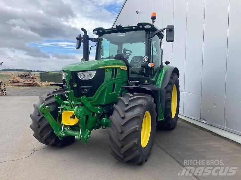 John Deere 6R 120 Traktory