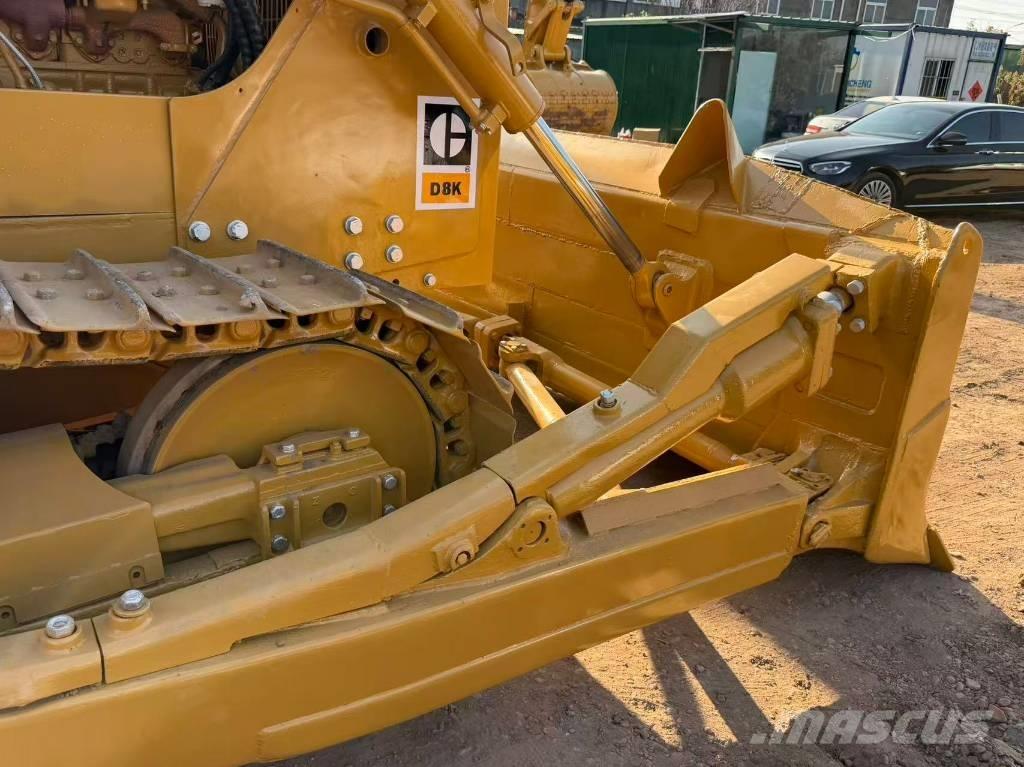CAT D8K Pásové dozéry