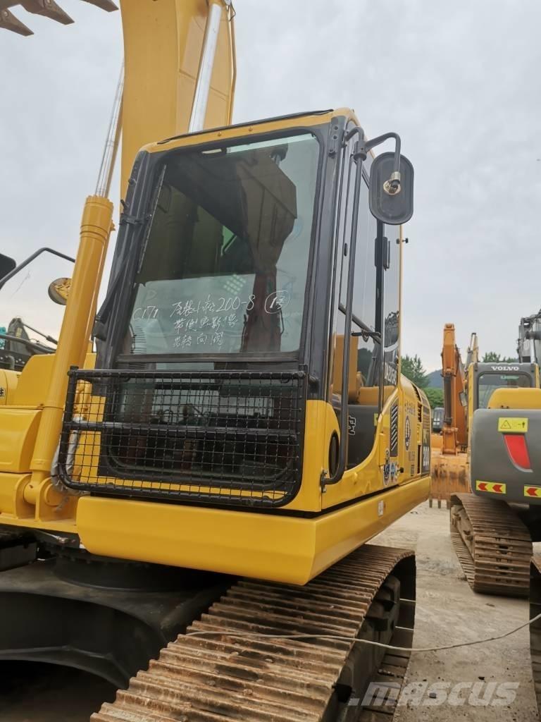 Komatsu PC 200 LC-8 Pásové rýpadlá