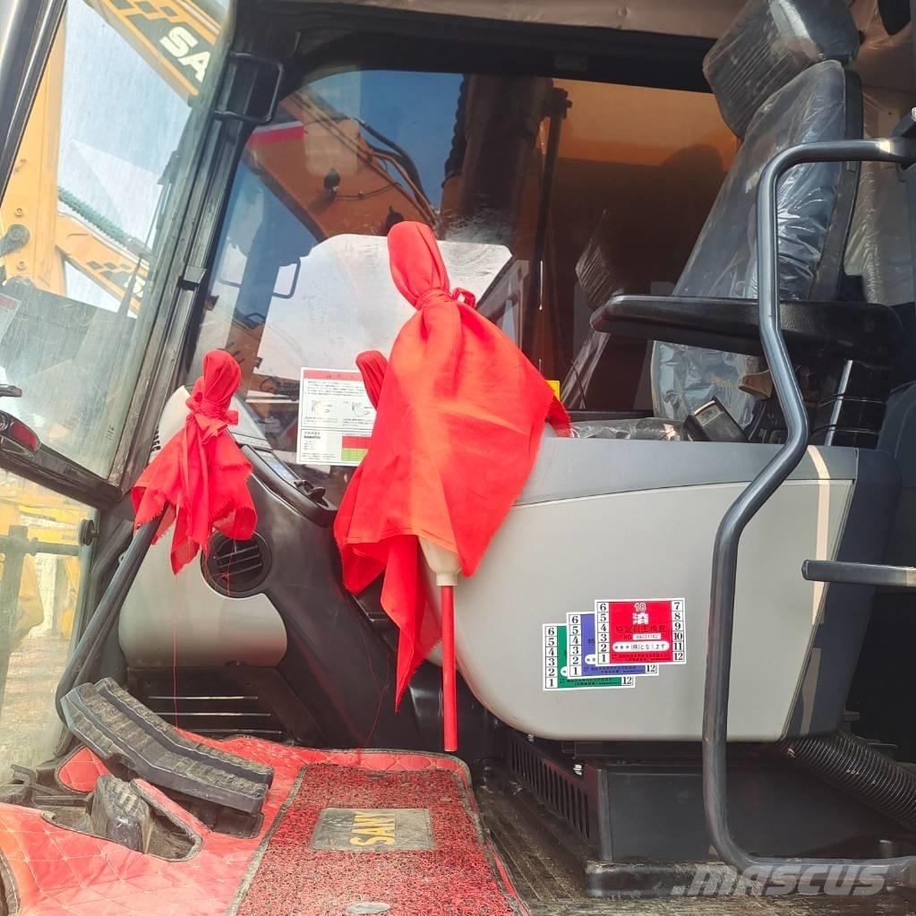 Komatsu PC 200-8 Pásové rýpadlá