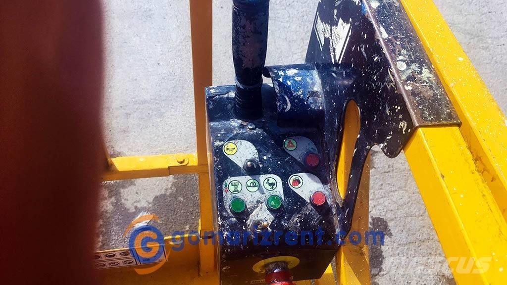 Haulotte Compact 10 Nožnicové zdvíhacie plošiny