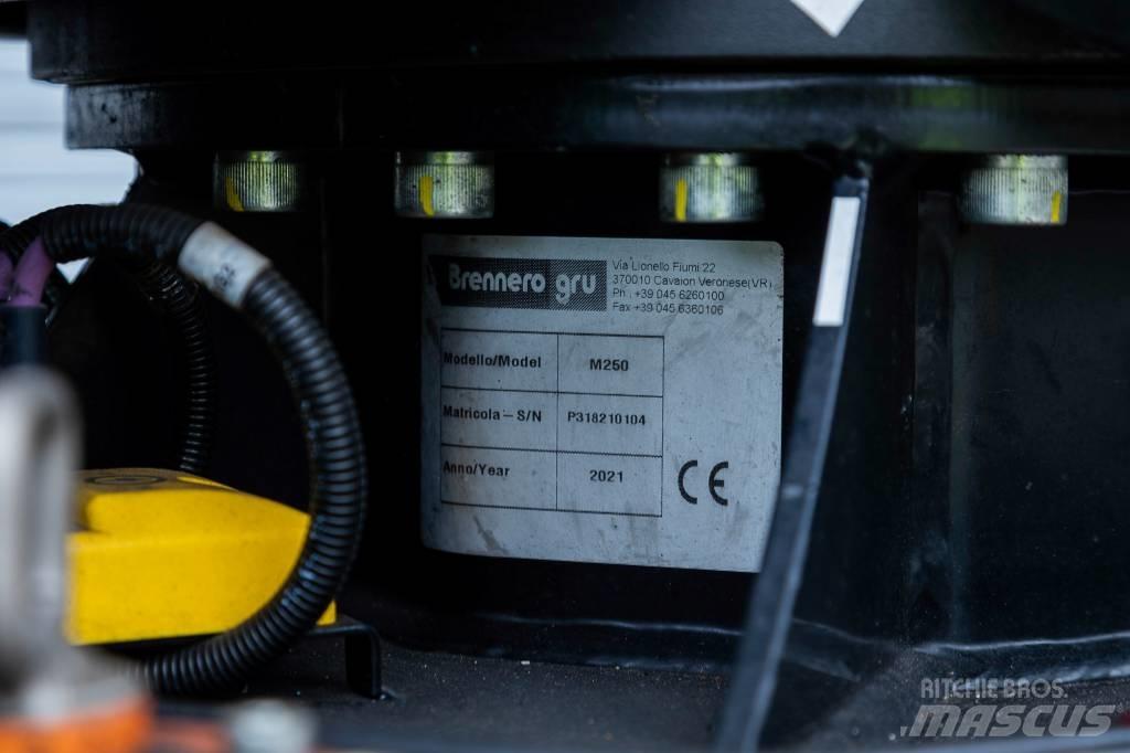 BG Lift M250E Minižeriavy