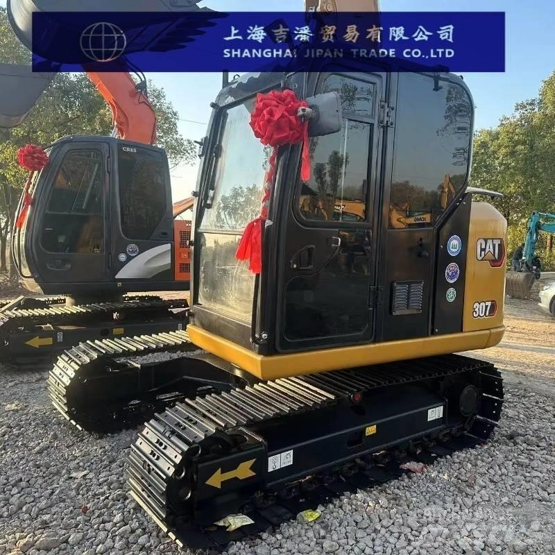 CAT 307 E Pásové rýpadlá
