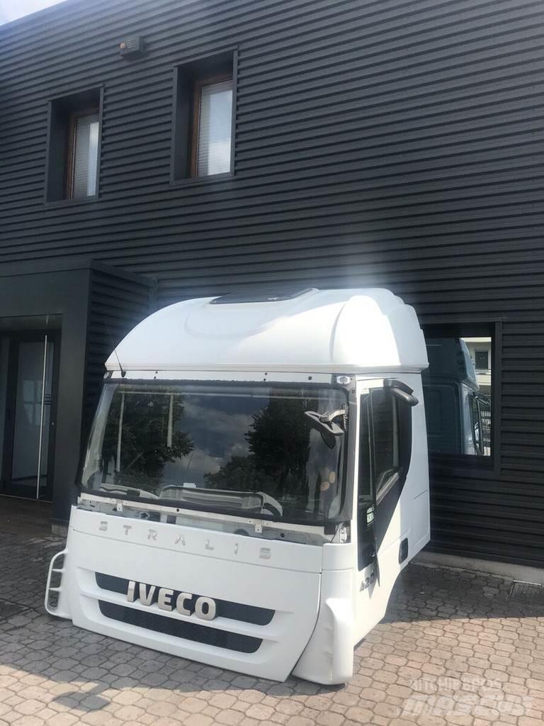 Iveco Stralis AT Kabíny a interiér