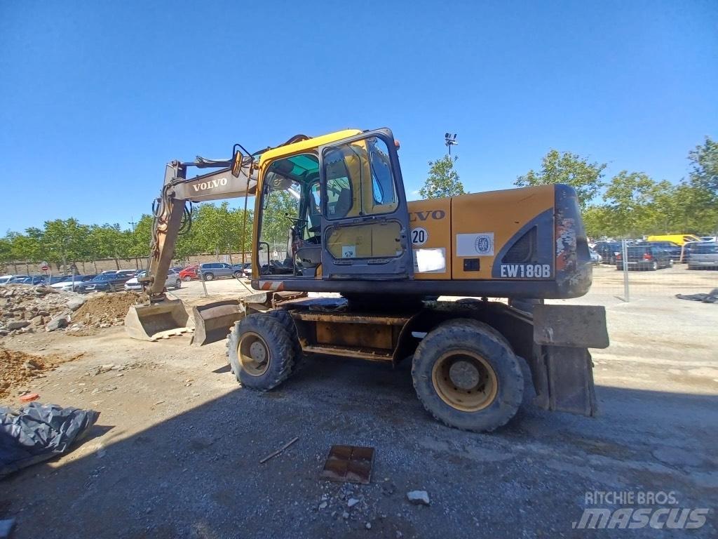 Volvo EW 180 B Kolesové rýpadlá