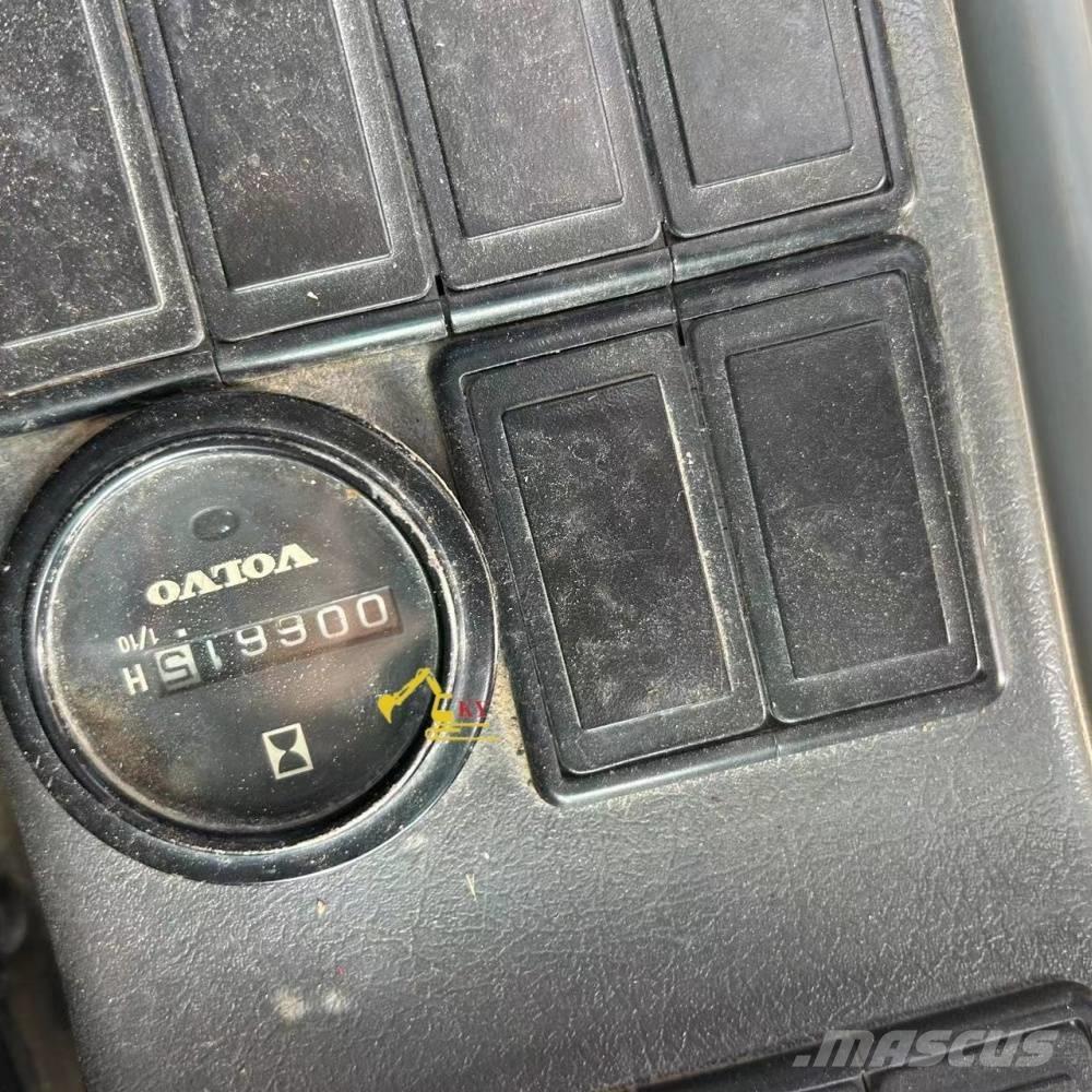 Volvo 290 Pásové rýpadlá