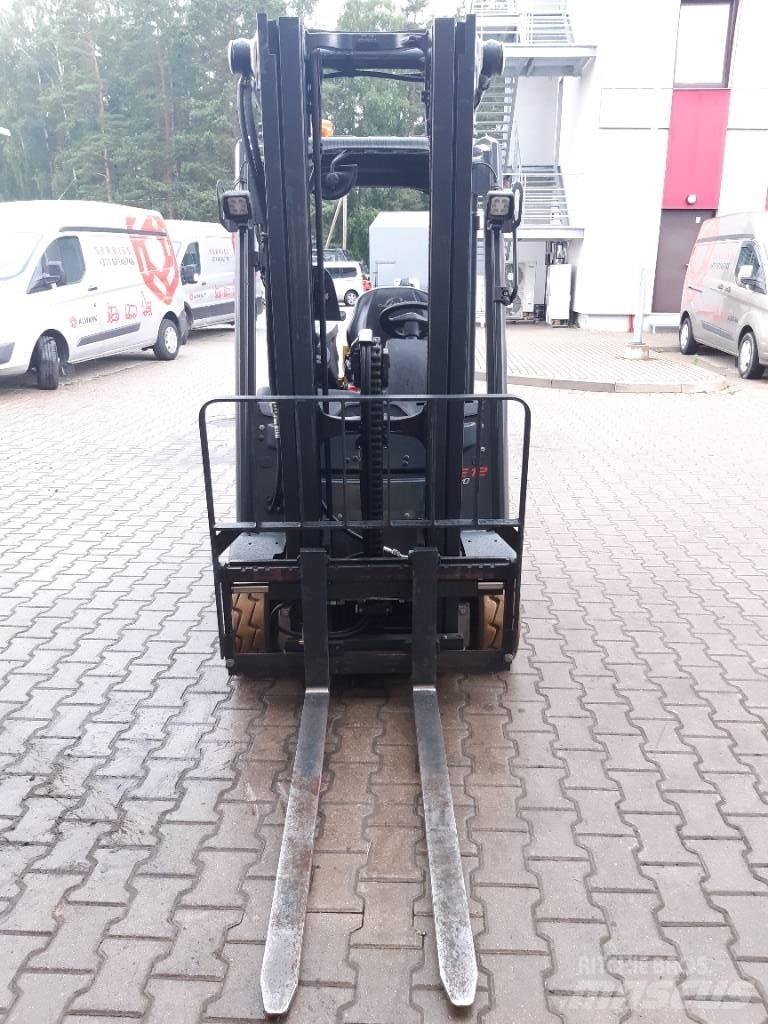 Linde E 12 Akumulátorové vozíky