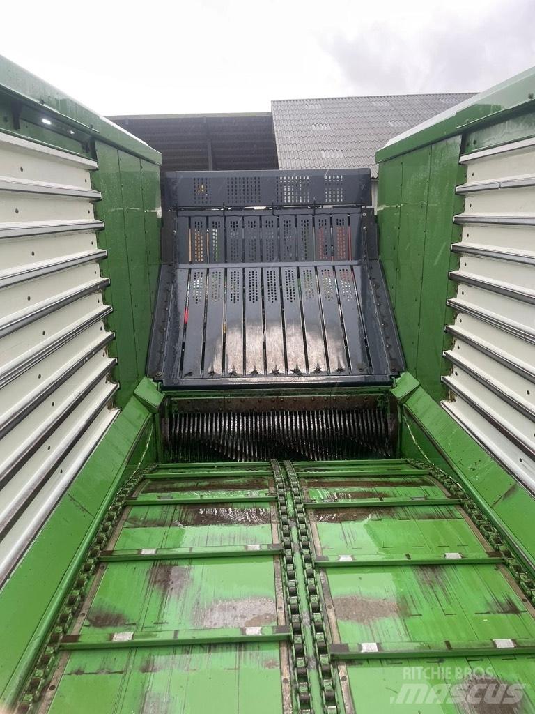 Krone ZX 560 GL Samozberacie vozy