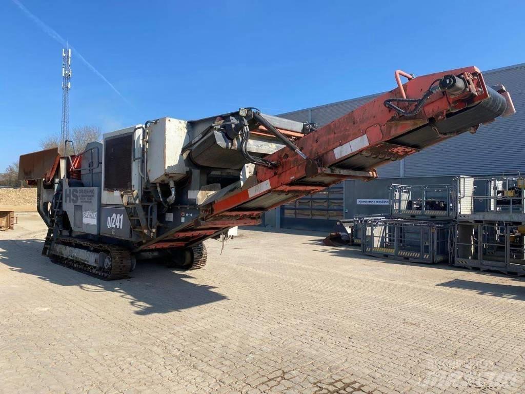 Sandvik QJ 241 Mobilné drviče