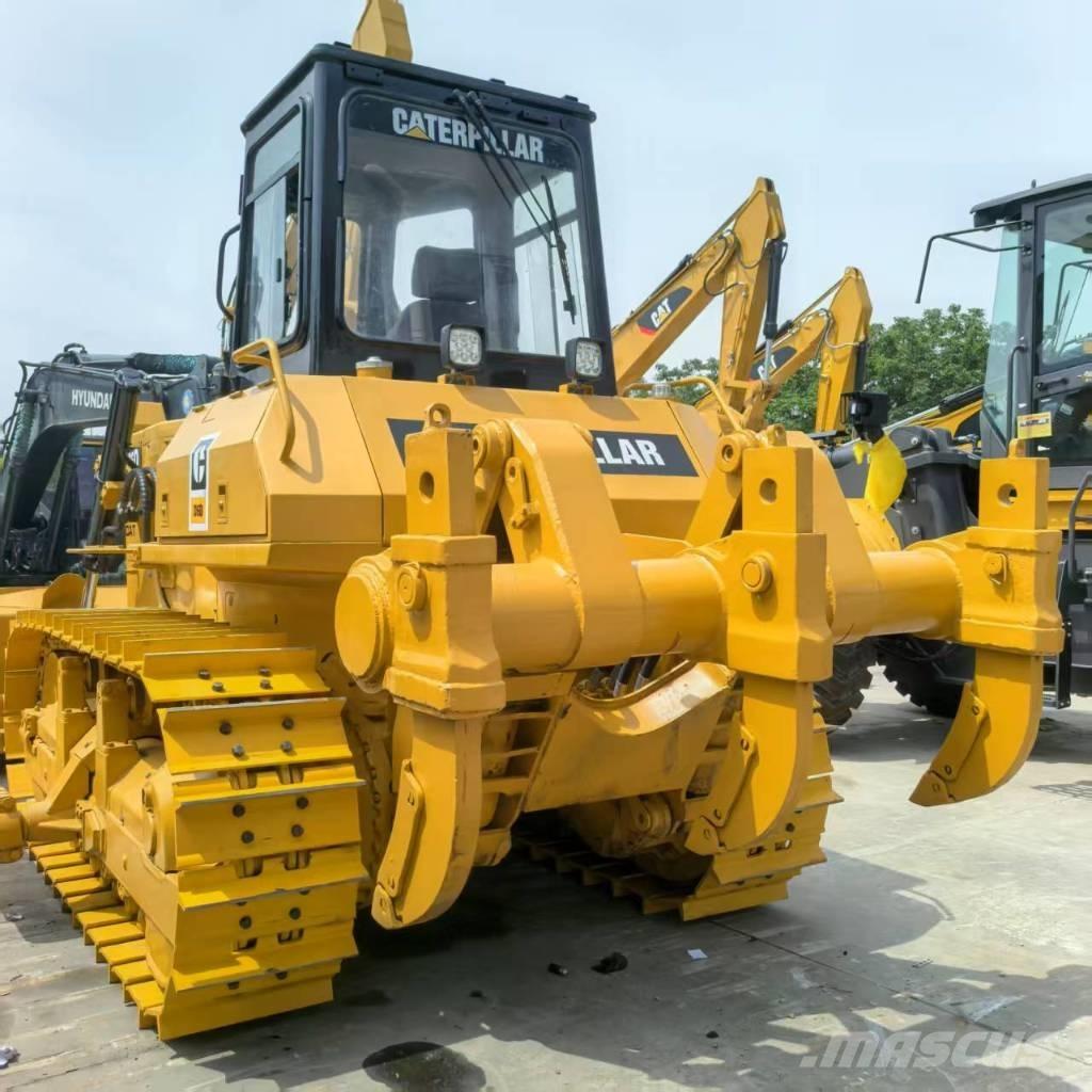 CAT D 6 D Pásové dozéry