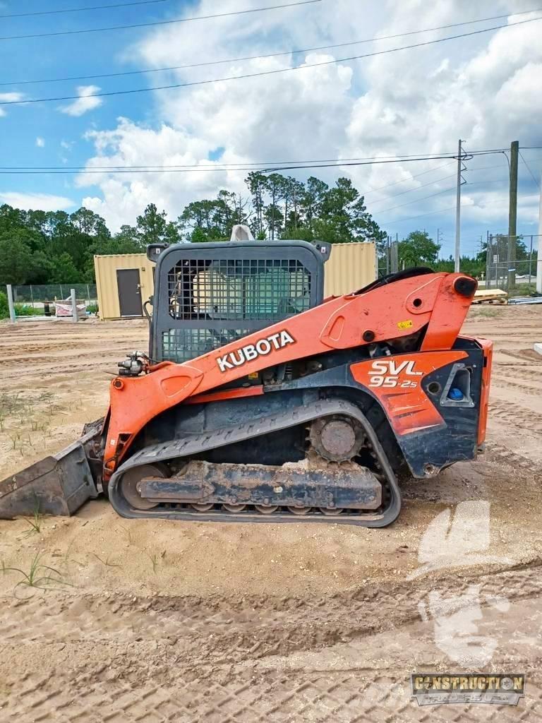 Kubota SVL 95-2 S Šmykom riadené nakladače