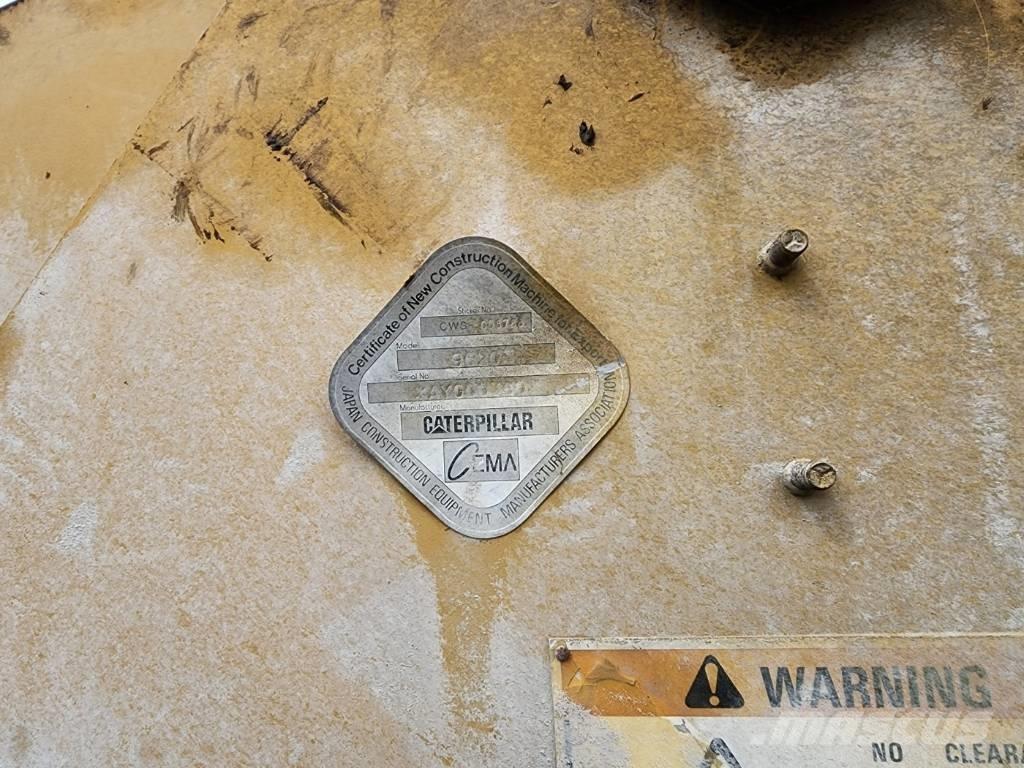 CAT 962 G Kolesové nakladače