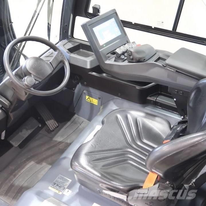 Toyota 9FBM25T Akumulátorové vozíky