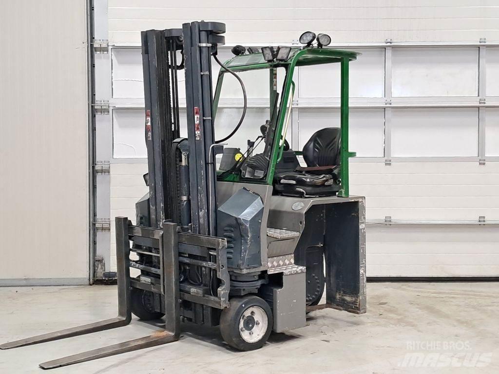 Combilift CBE2500 Akumulátorové vozíky