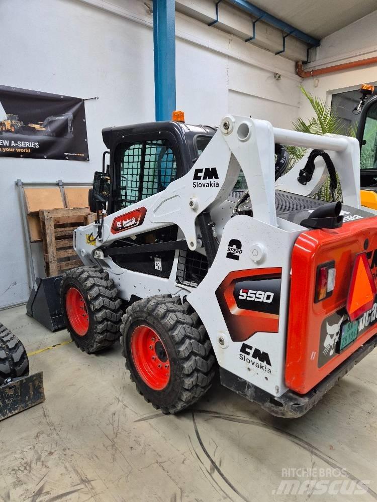 Bobcat S 590 Šmykom riadené nakladače