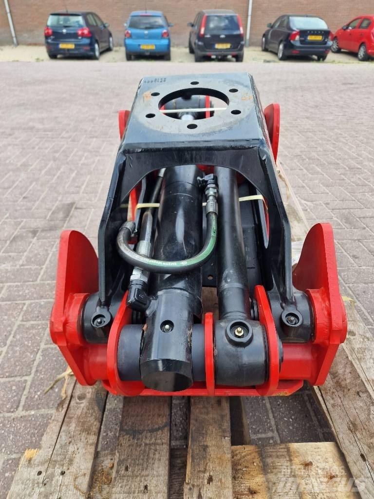 Cranab CR 26 Lesné traktory