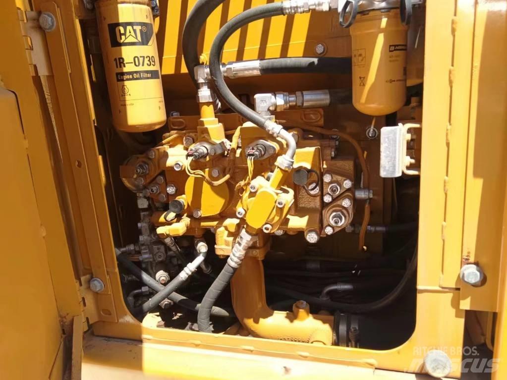 CAT CAT312D2GC Pásové rýpadlá