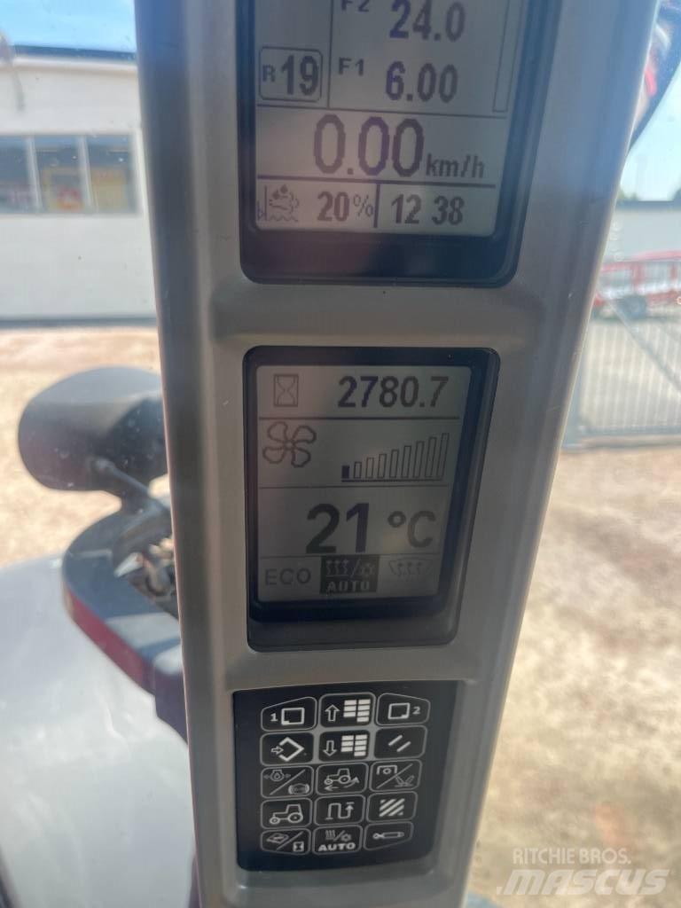 Case IH Puma 175 CVX Traktory