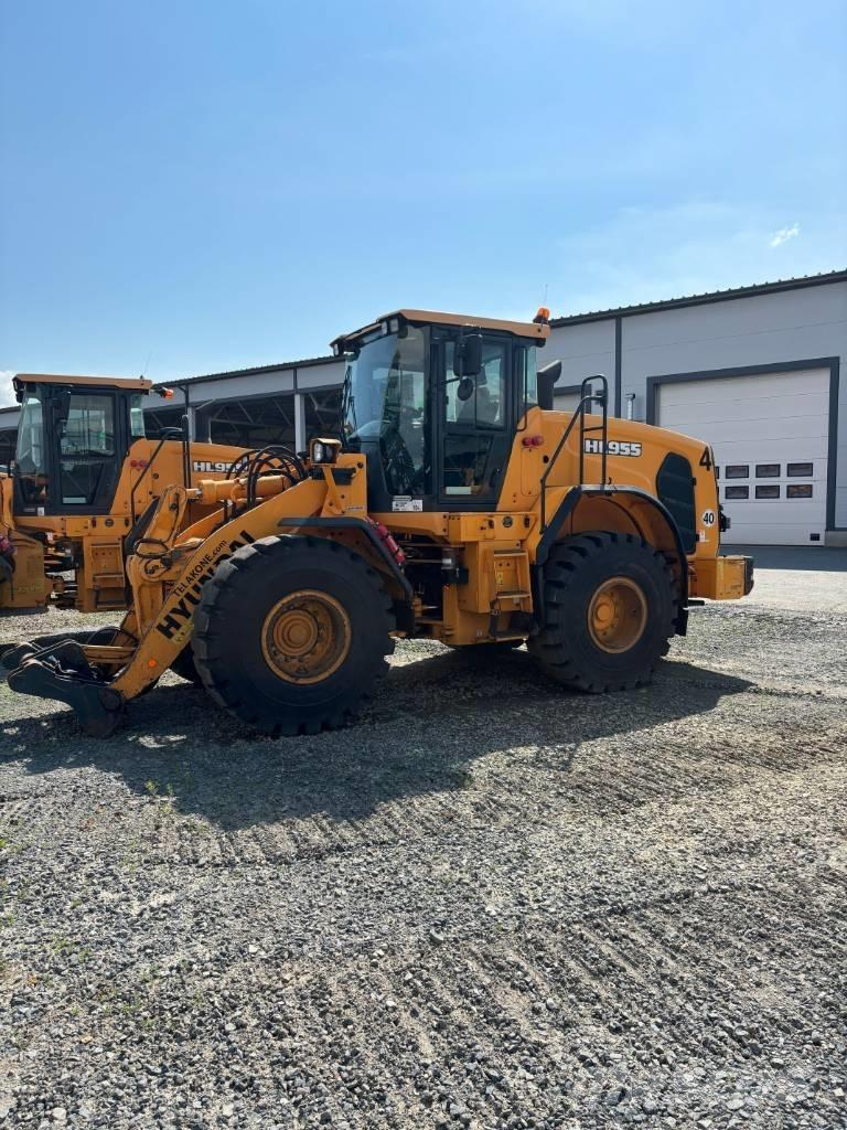 Hyundai HL955 Kolesové nakladače