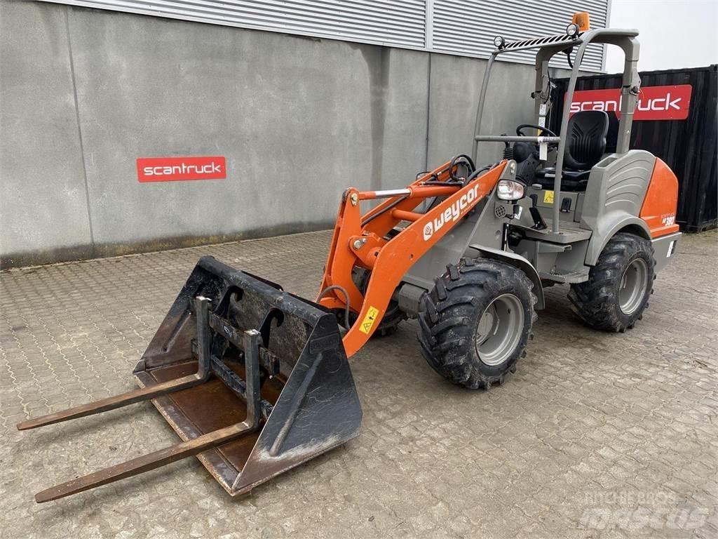 Weycor AR380 Agrar Viacúčelové nakladače