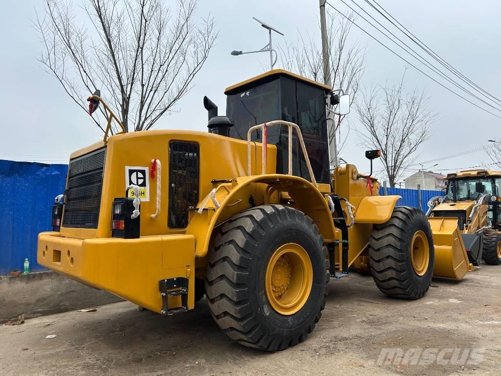 CAT 966 H Kolesové nakladače