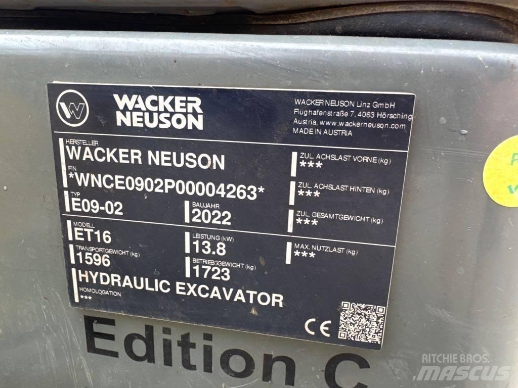 Wacker Neuson ET16 Pásové rýpadlá