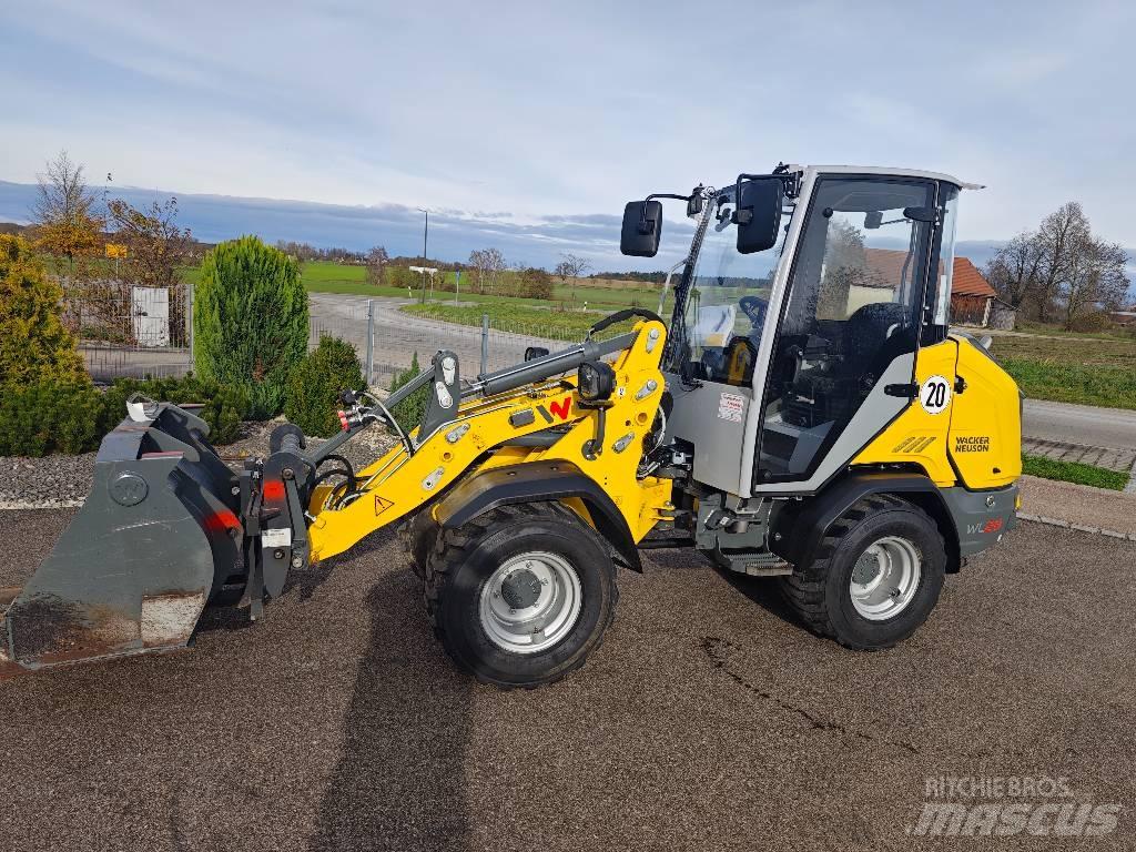 Wacker Neuson WL 28 Kolesové nakladače