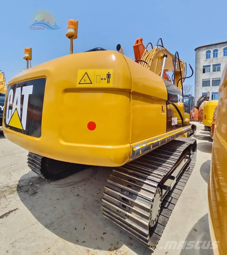 CAT 320 D Pásové rýpadlá