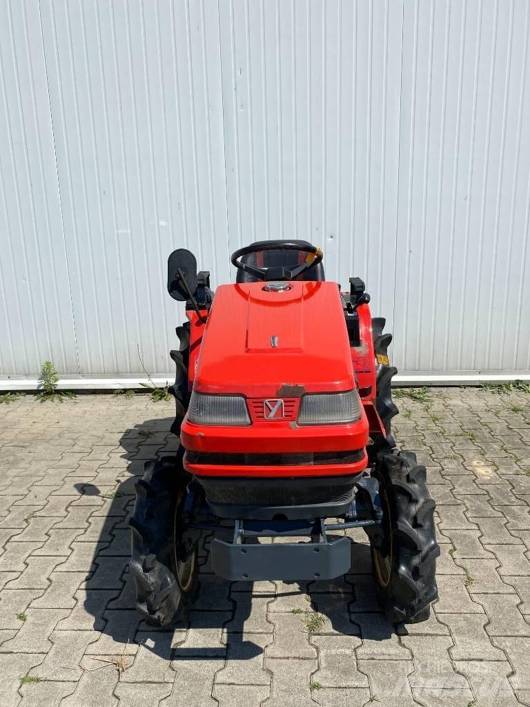 Yanmar KE-3 Kompaktné traktory