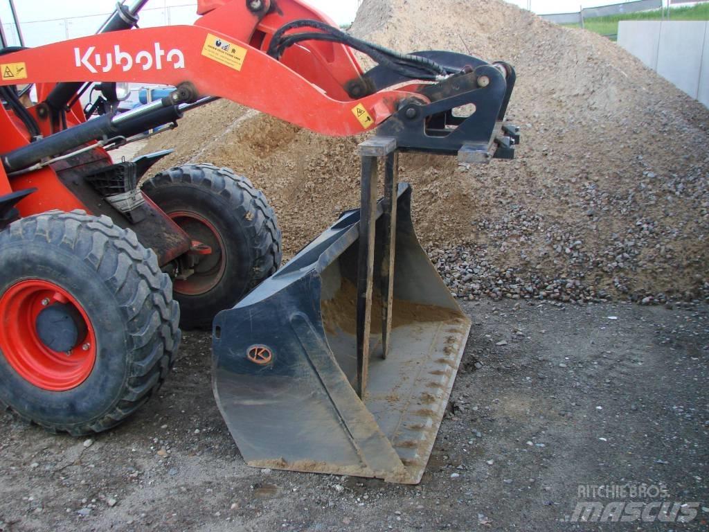 Kubota R 082 Kolesové nakladače