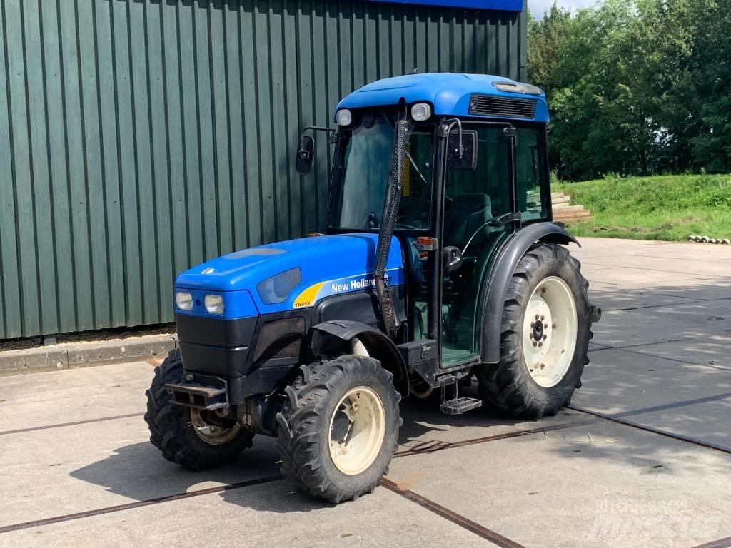 New Holland TN95VA Traktory