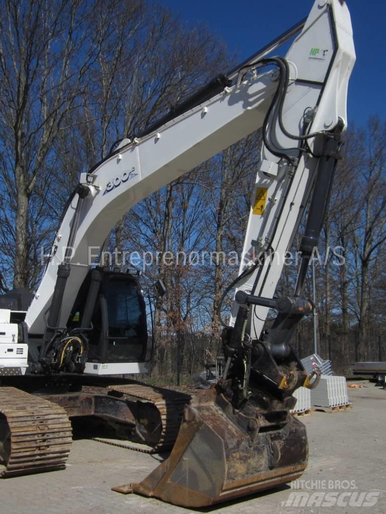 Hitachi ZX 300 LC-6 Pásové rýpadlá