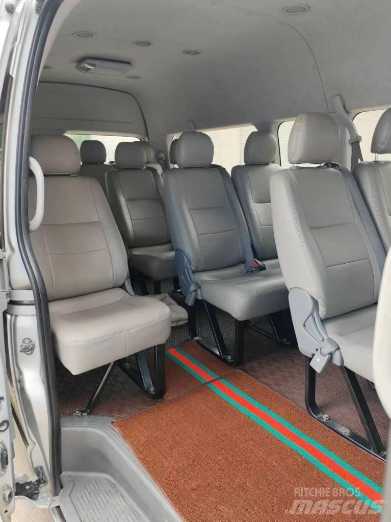 Toyota Coaster Medzimestské autobusy