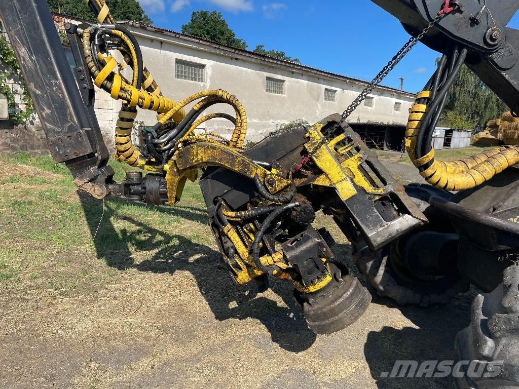  Johnne Deere 1270D Harvestory