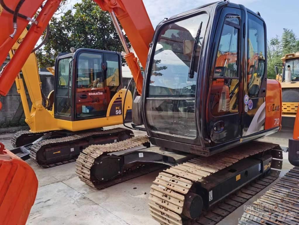 Hitachi ZX70 Midi rýpadlá 7 t - 12 t