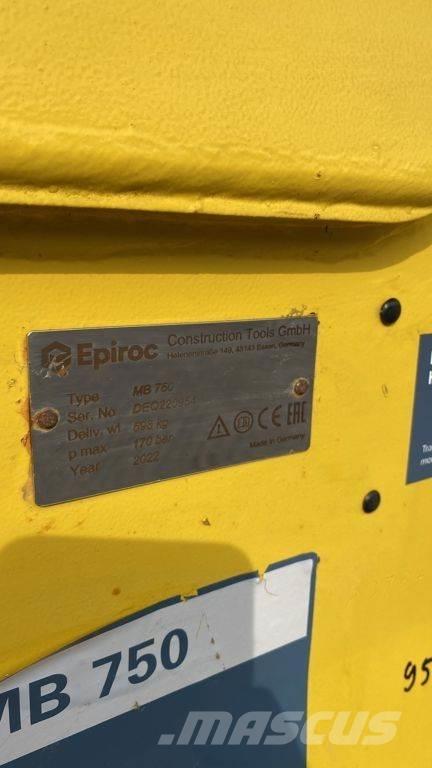 Epiroc MB750 Búracie kladivá / Zbíjačky