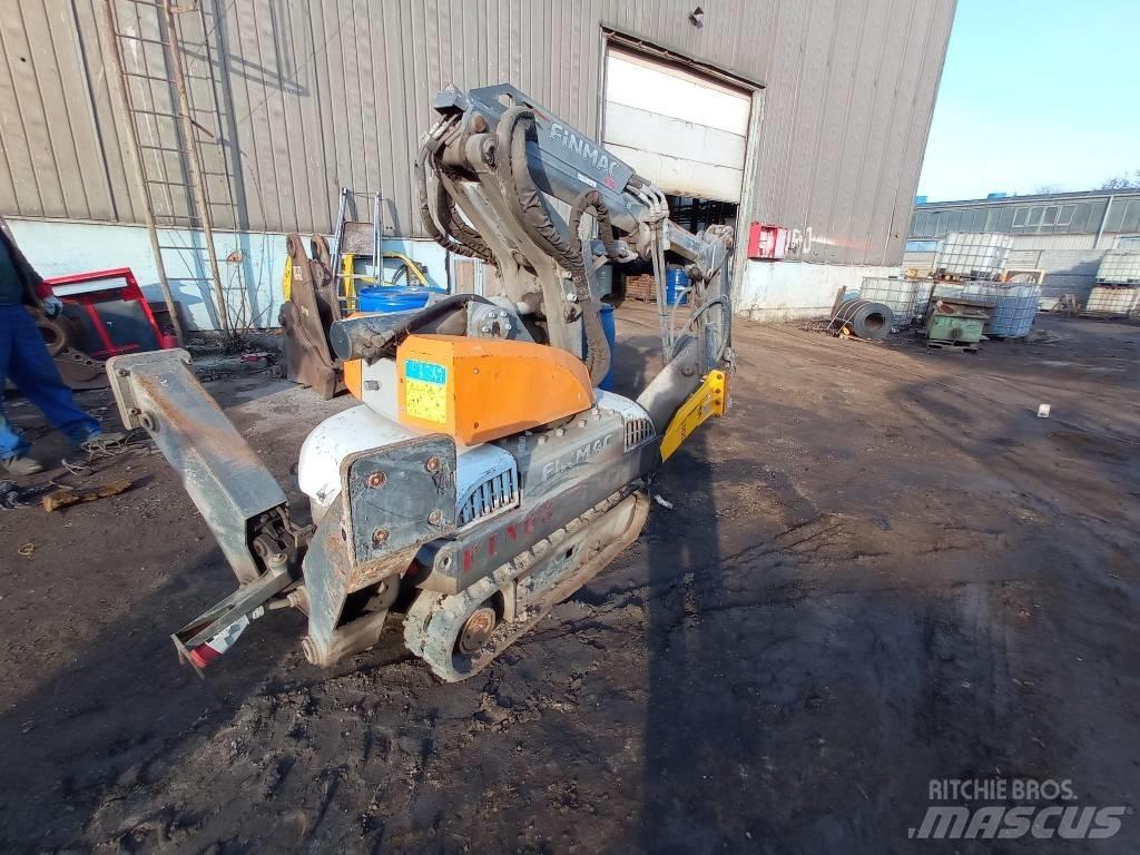 Finmac F16 Demolačné rýpadlá
