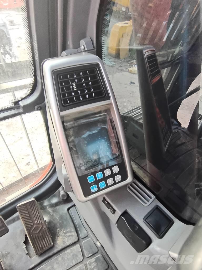 Doosan DX 225 LC Pásové rýpadlá