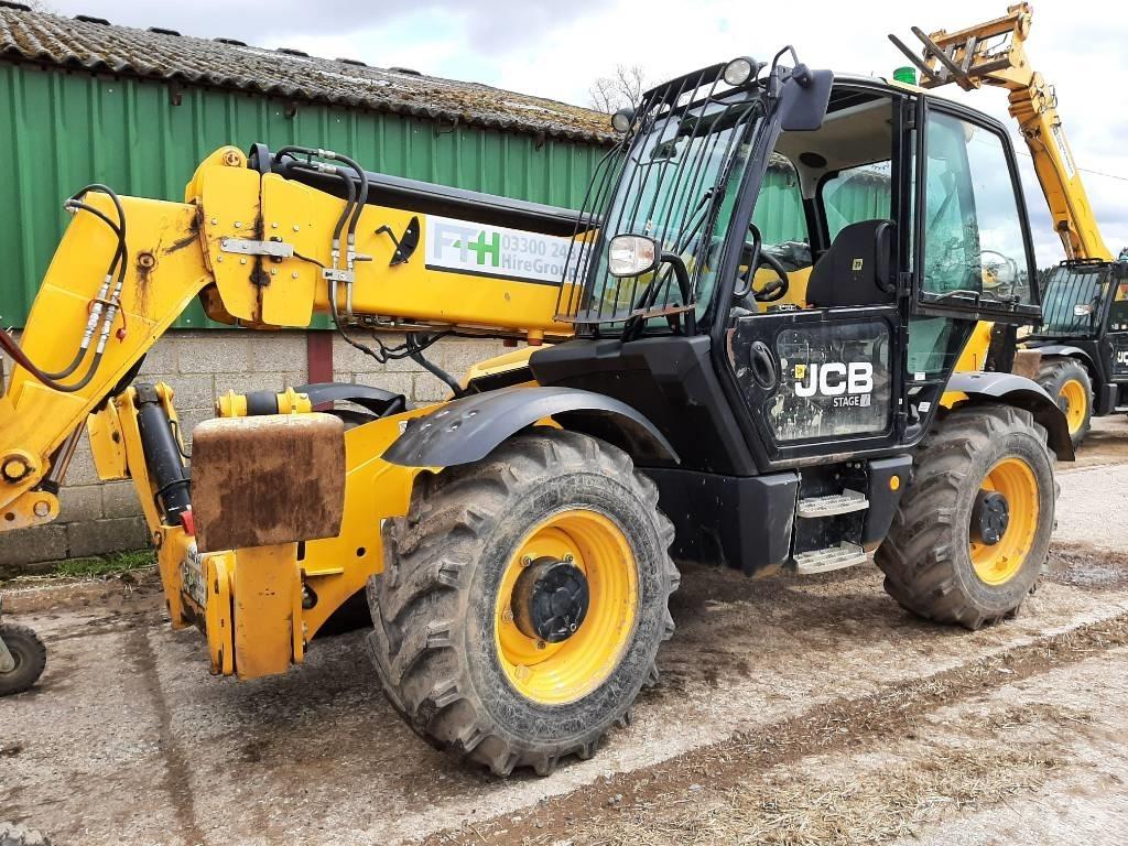 JCB 535 V 125 Teleskopické manipulátory