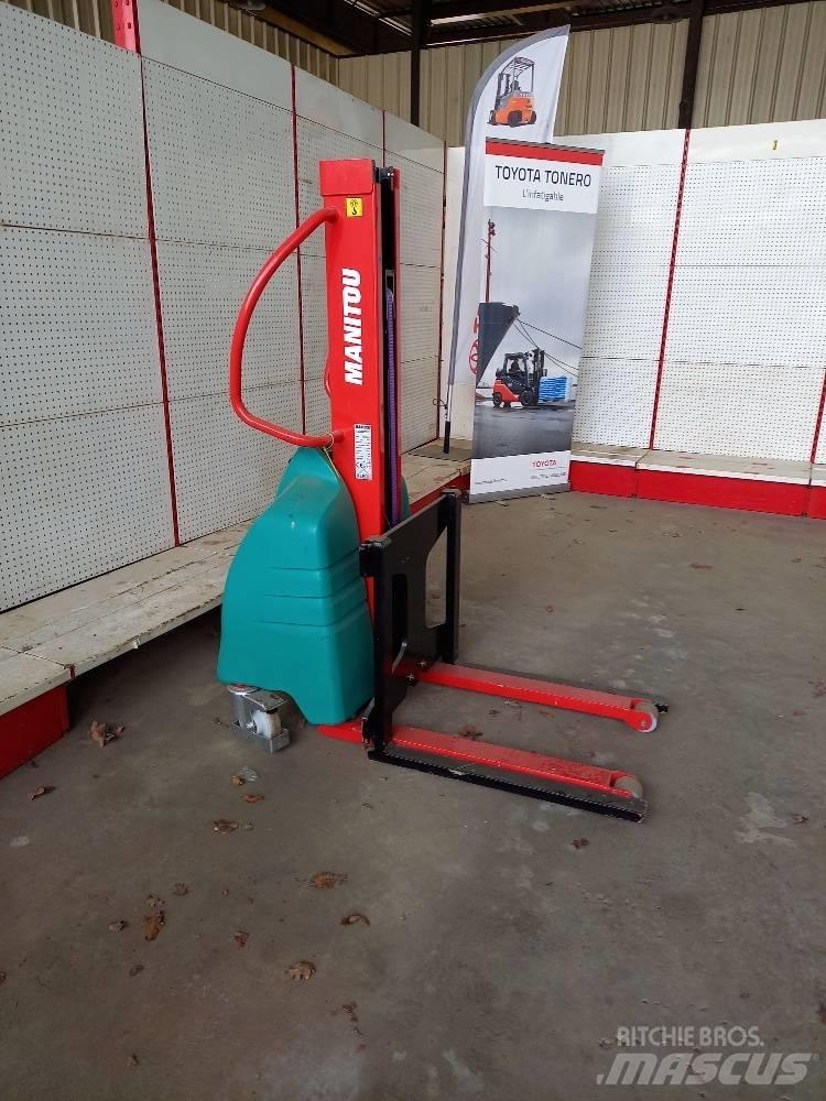 Manitou EB500 Ručne vedené vysokozdvižné vozíky