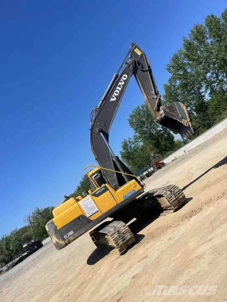 Volvo EC 210 Pásové rýpadlá