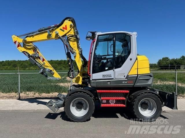 Wacker Neuson EW 100 Kolesové rýpadlá