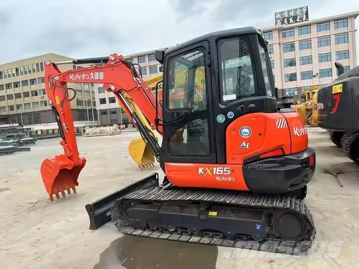 Kubota KX 165 Pásové rýpadlá