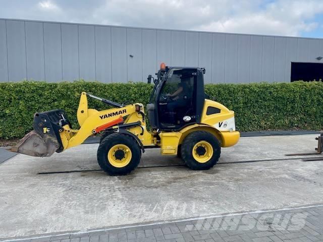 Yanmar V 8 Kolesové nakladače