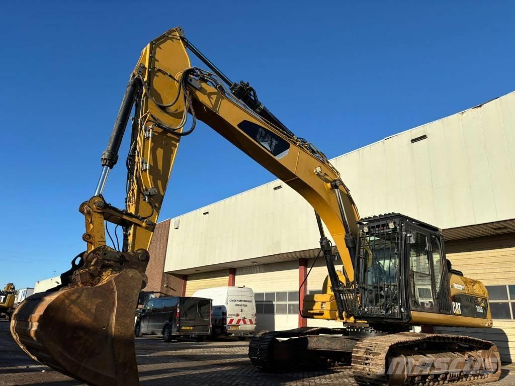 CAT 324 D L Pásové rýpadlá